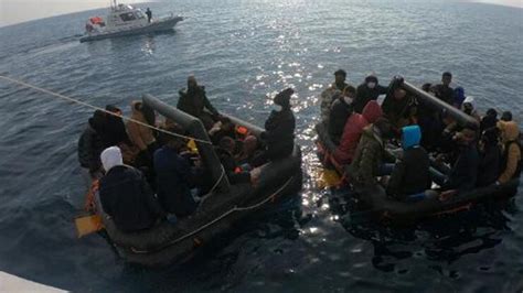 A­y­v­a­l­ı­k­ ­a­ç­ı­k­l­a­r­ı­n­d­a­ ­3­1­ ­k­a­ç­a­k­ ­g­ö­ç­m­e­n­ ­k­u­r­t­a­r­ı­l­d­ı­